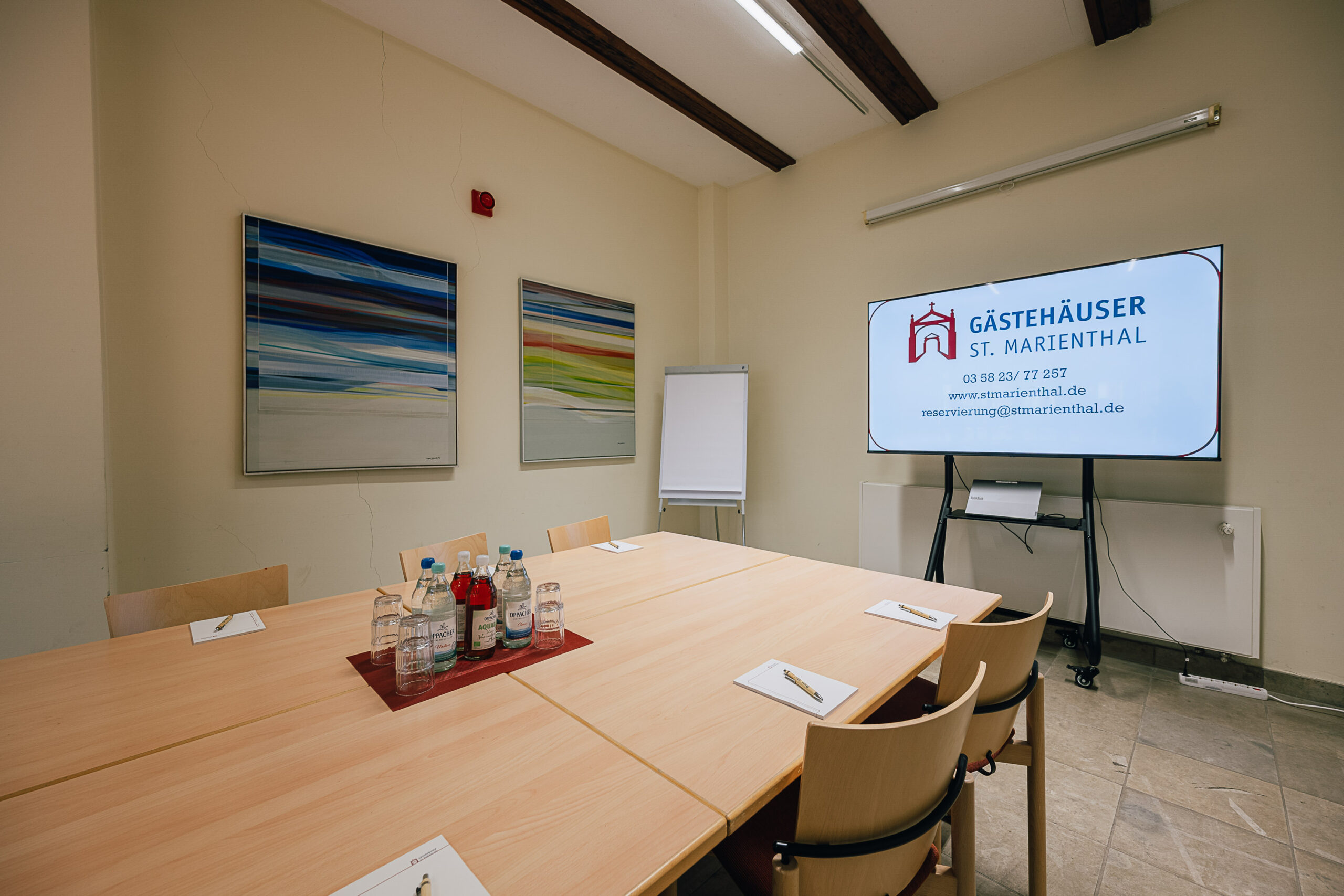 TV und Bilder Mühlenscheune